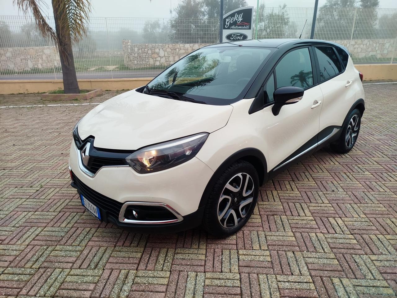 Renault Captur 0.9 TCe 12V 90 CV Start&Stop Energy R-Link