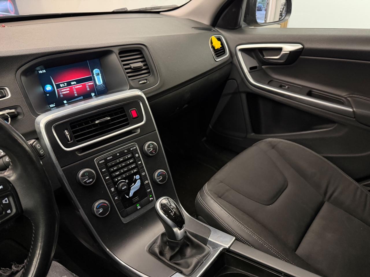 Volvo V60 D3 Geartronic Summum automatica