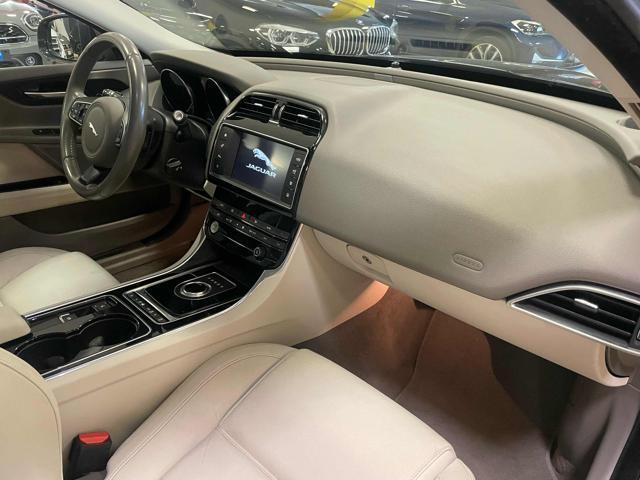 JAGUAR XE 2.0 D 180 CV aut. *NAVI/XENO/PELLE/PDC
