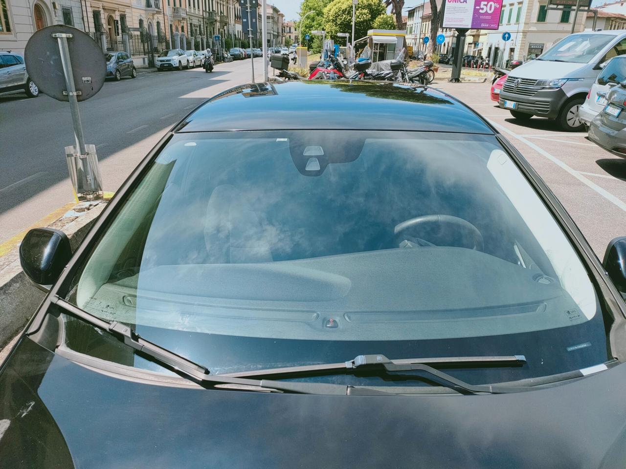Volvo V40 D2 Kinetic Neopatentati