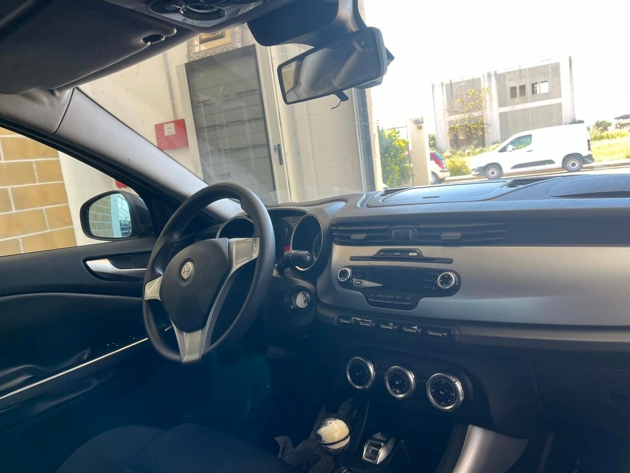 Alfa Romeo Giulietta 1.6 JTDm-2 105 CV Progression