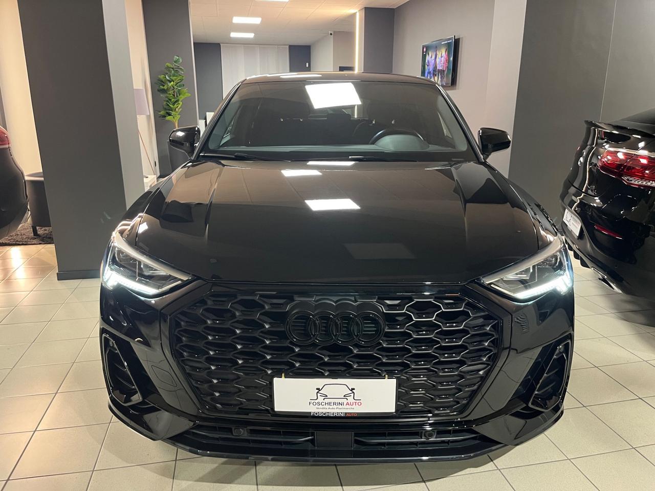 Audi Q3 SPB 35 TDI S-Line TOTAL BLACK!!