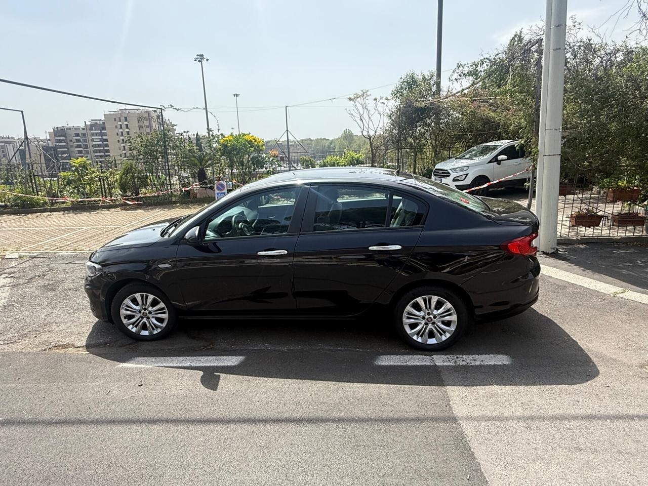 Fiat Tipo Berlina 4 porte 1.4 120cv Manuale Easy Gpl