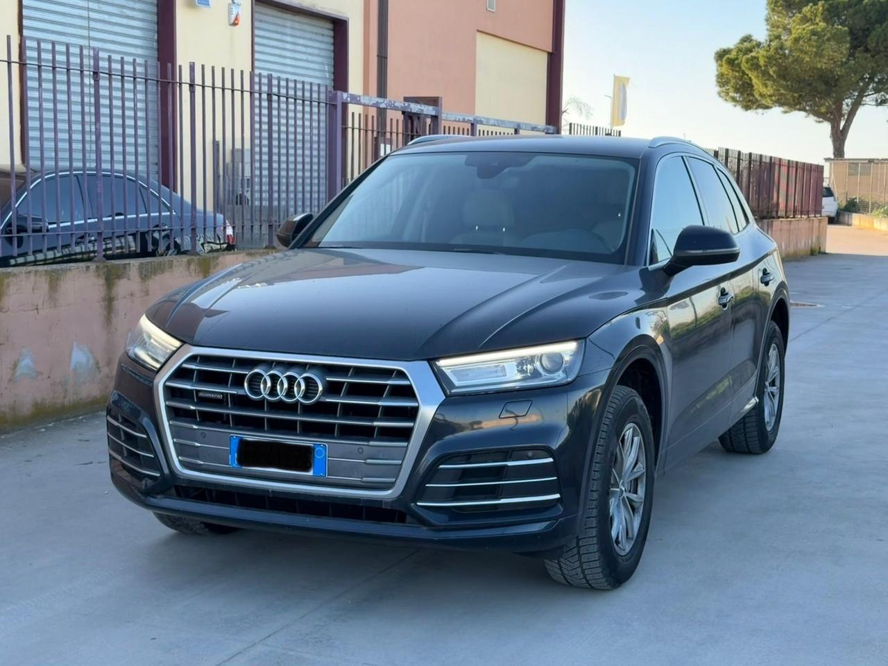 Audi Q5 2.0 TDI 190 CV quattro S tronic Business