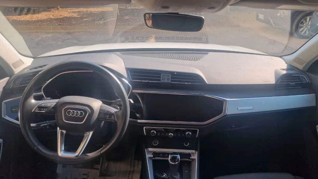 Audi Q3 35 TDI 150cv S tronic Business Advanced 2021