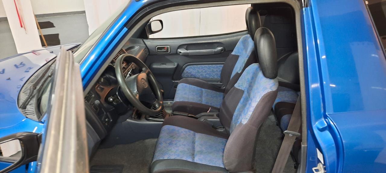 Toyota RAV 4 2.0i 16V cat 3 porte