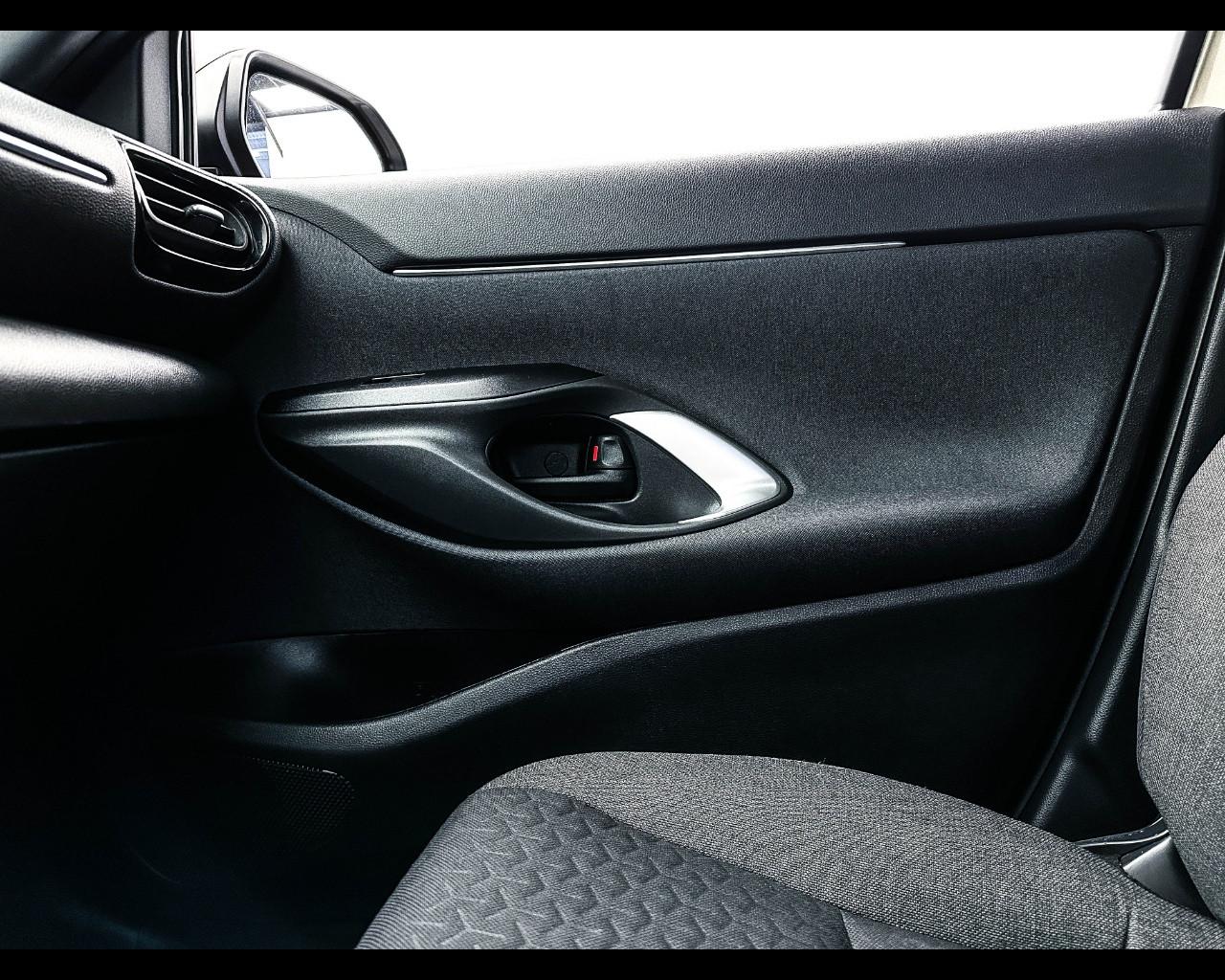 TOYOTA Yaris Cross - Yaris Cross 1.5 Hybrid 5p. E-CVT AWD-i Trend