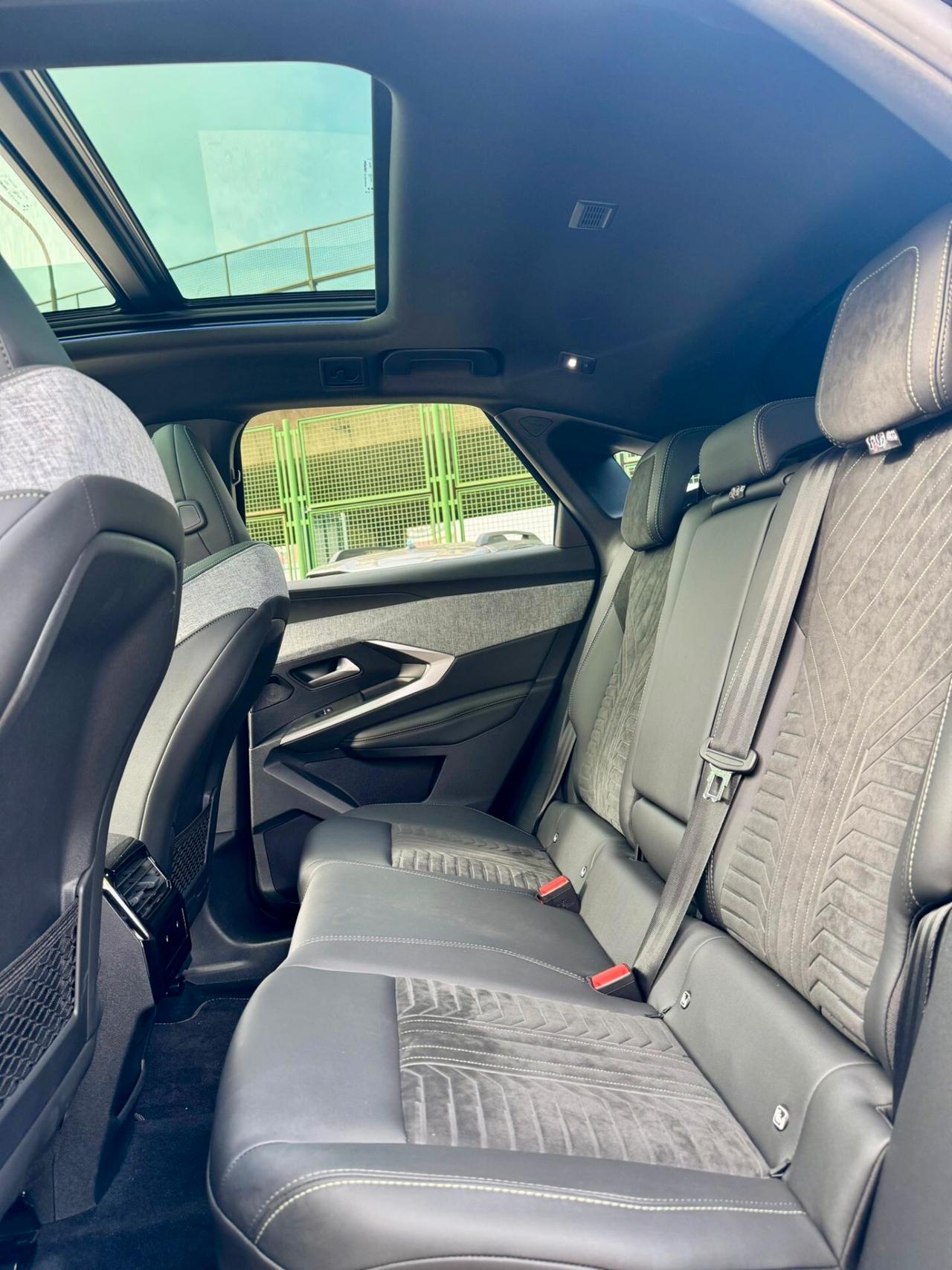 Peugeot 3008 Hybrid 145 e-DCS6 GT EXCLUSIVE