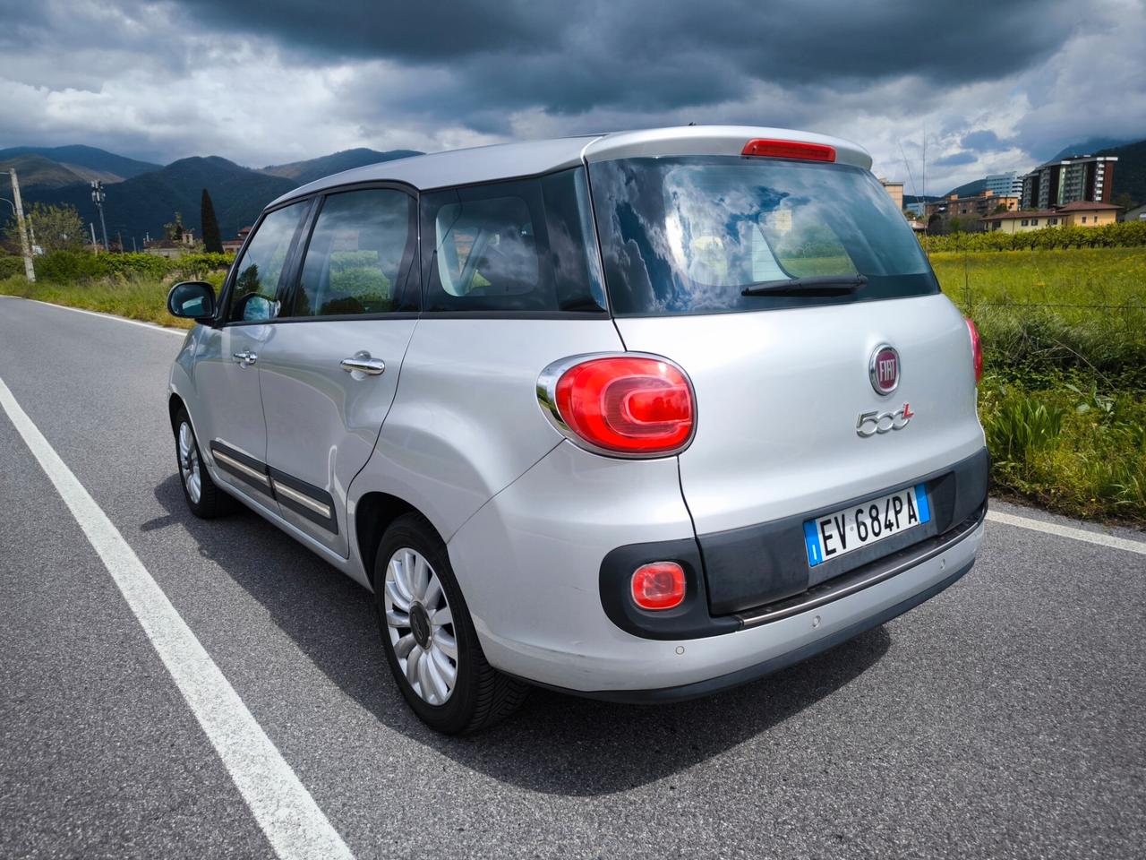 FIAT 500L LIVING 1,6 MJT- LOUNGE- OK NEOPATENTATI