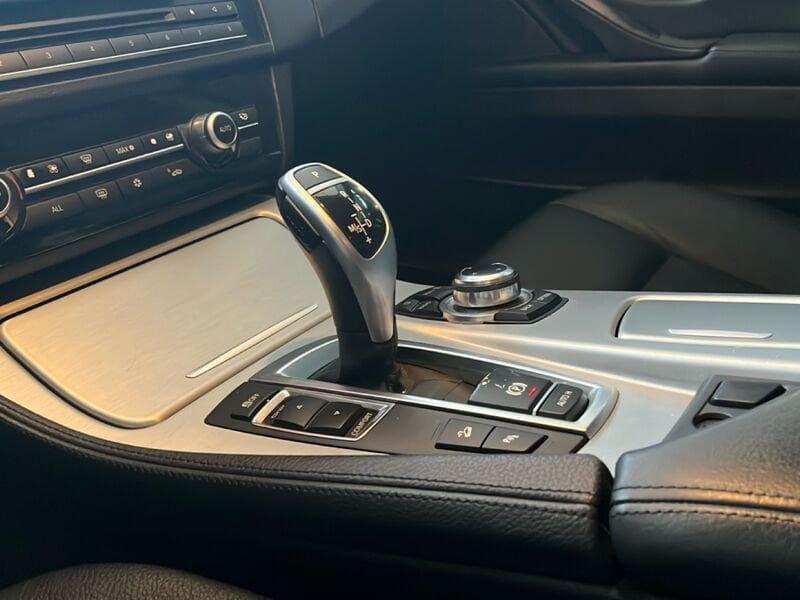 BMW Serie 5 525d Touring xdrive Futura auto