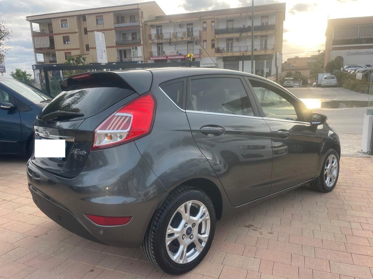 Ford Fiesta Gpl"Finanziabile Senza Busta Paga"