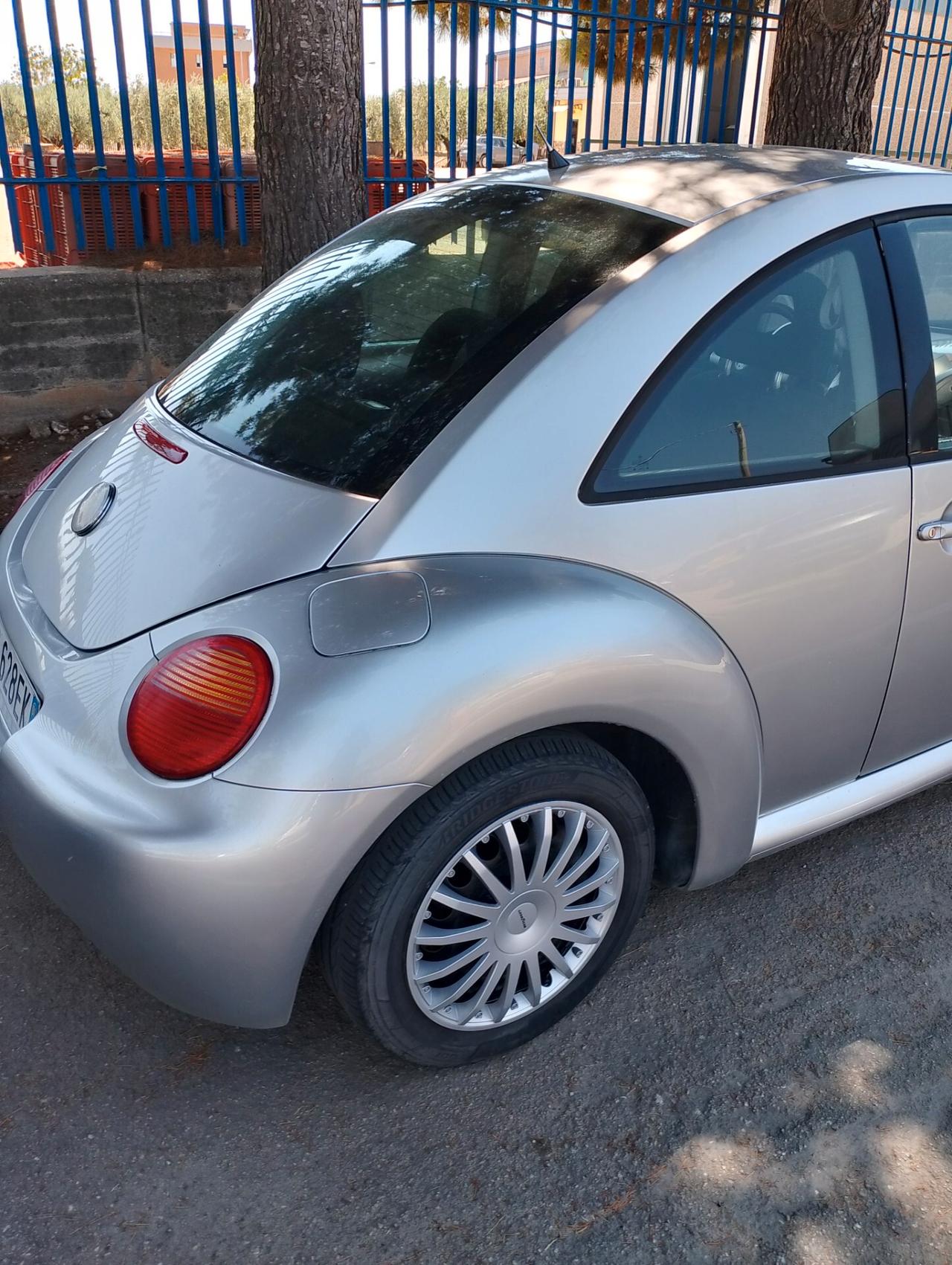 Volkswagen New Beetle 1.6 GPL pari al nuovo