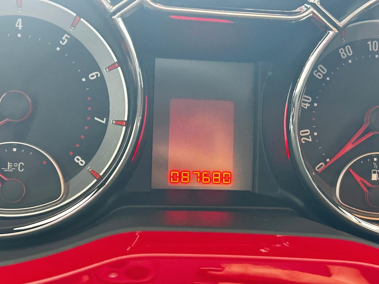 Opel Adam 1.2B X NEOPATENTATI 2014