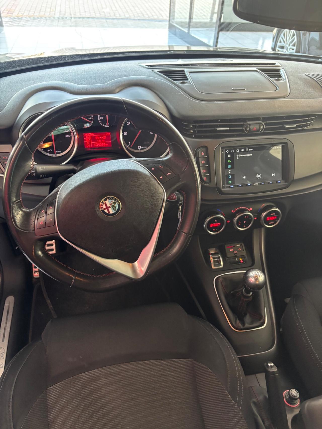 Alfa Romeo Giulietta 1.6 JTDm-2 120 CV Exclusive