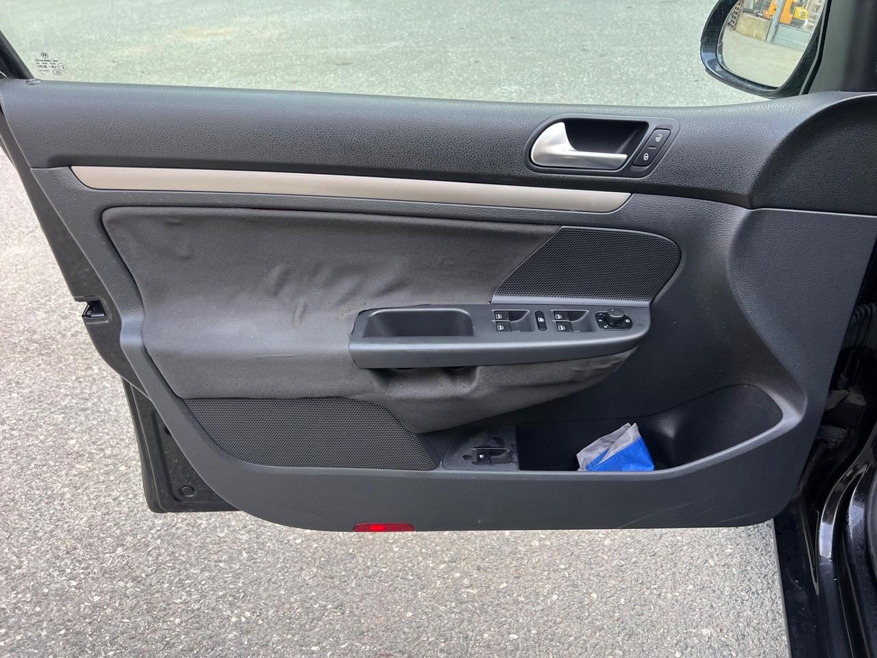 Volkswagen Golf 1.6 5p. Comfortline BiFuel G