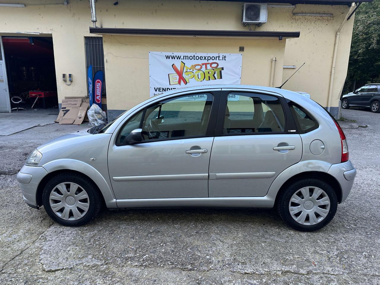 Citroen C3 1.4 HDi 68CV - Cambio Automatico
