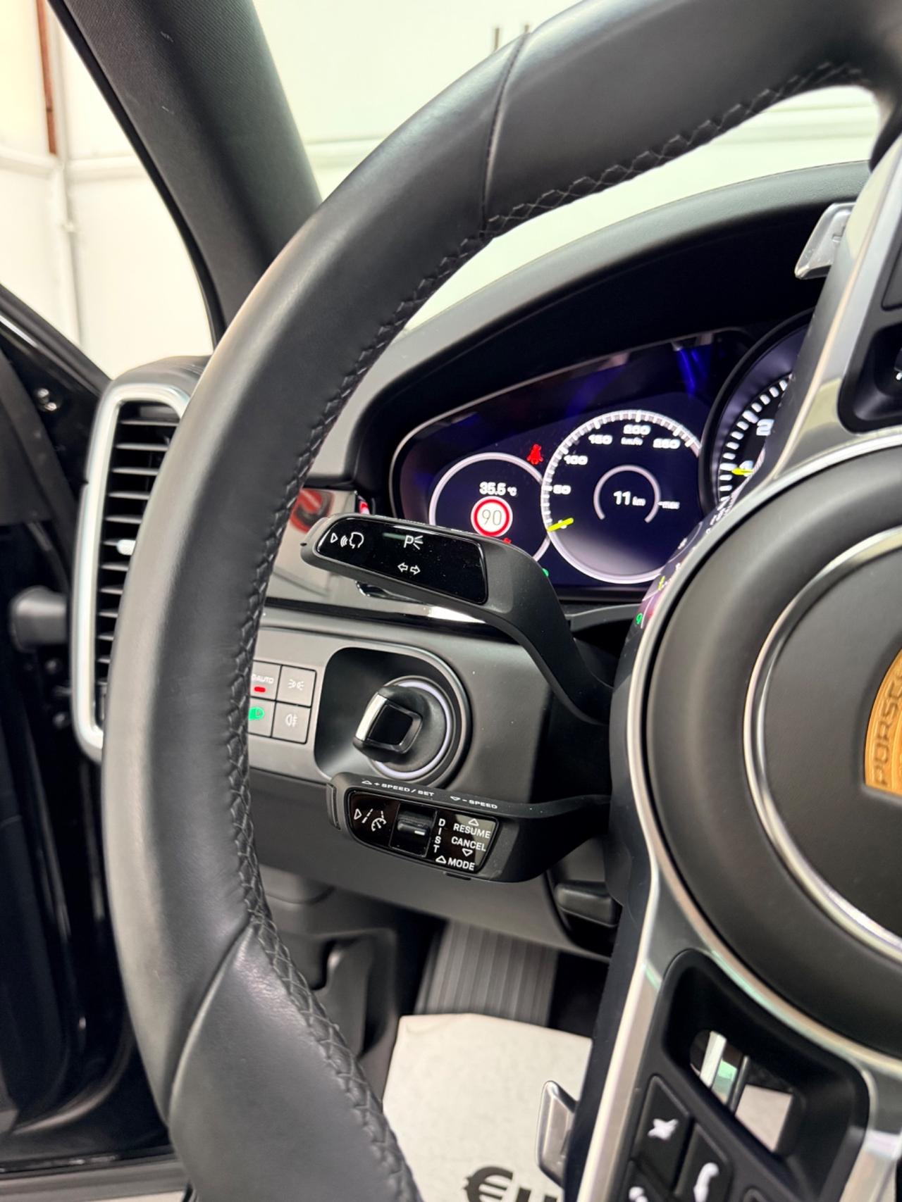 Porsche Cayenne 3.0 V6 462CV TOT E-Hybrid Platinum Edition 12/2022 UFFICIALE