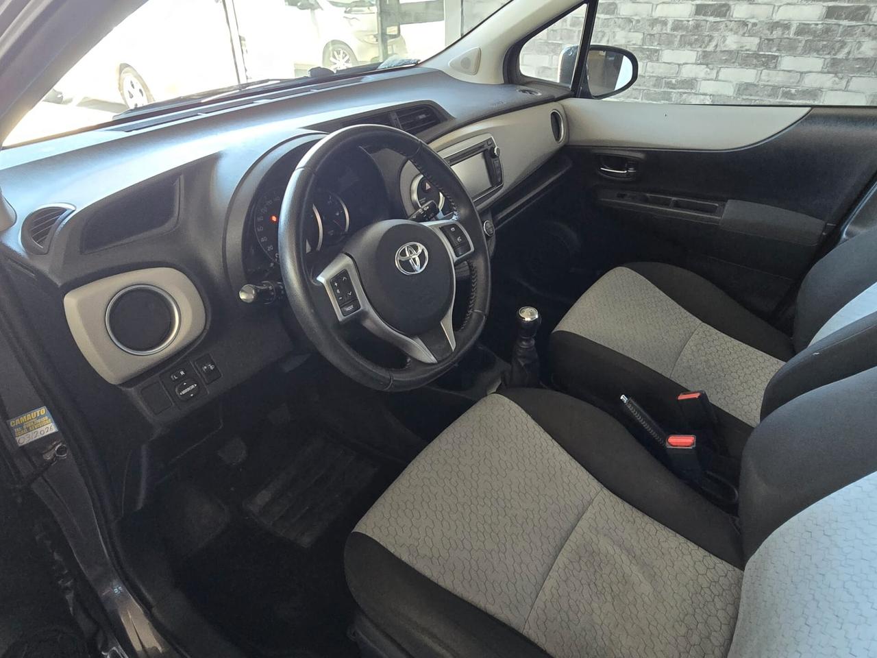 Toyota Yaris 1.3 5 porte Lounge