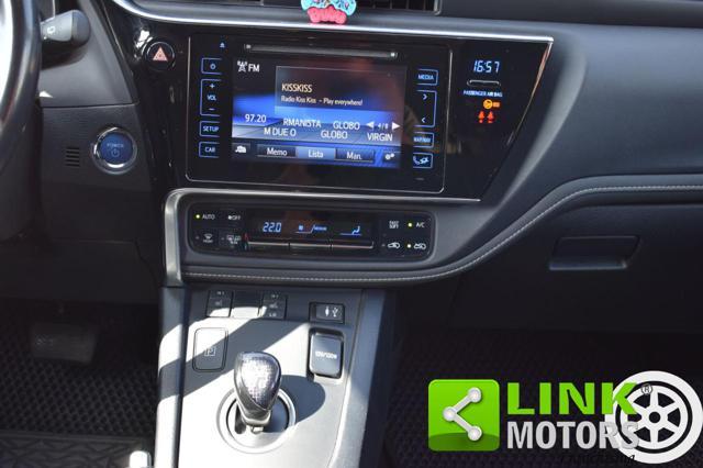 TOYOTA Auris 1.8 Hybrid Lounge