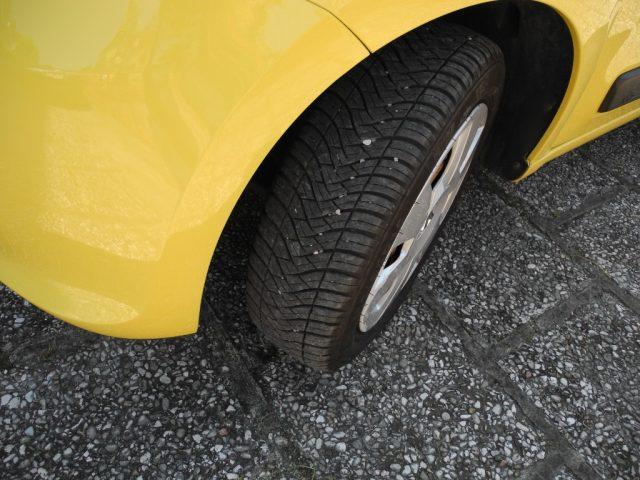 RENAULT Twingo 1.0 SCe Zen 5p. - OK NEOPATENTATI - "DA VETRINA"