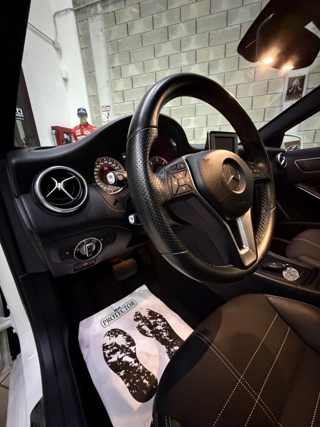 Mercedes-benz A 200 CDI Automatic - GARANZIA