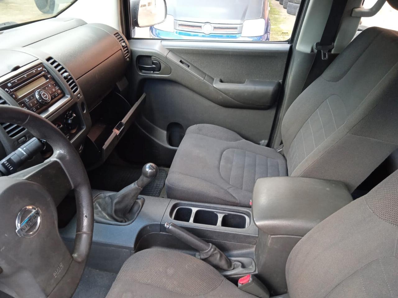 NISSAN NAVARA 4x4 2.5 dCi 171cv Double Cab 4p