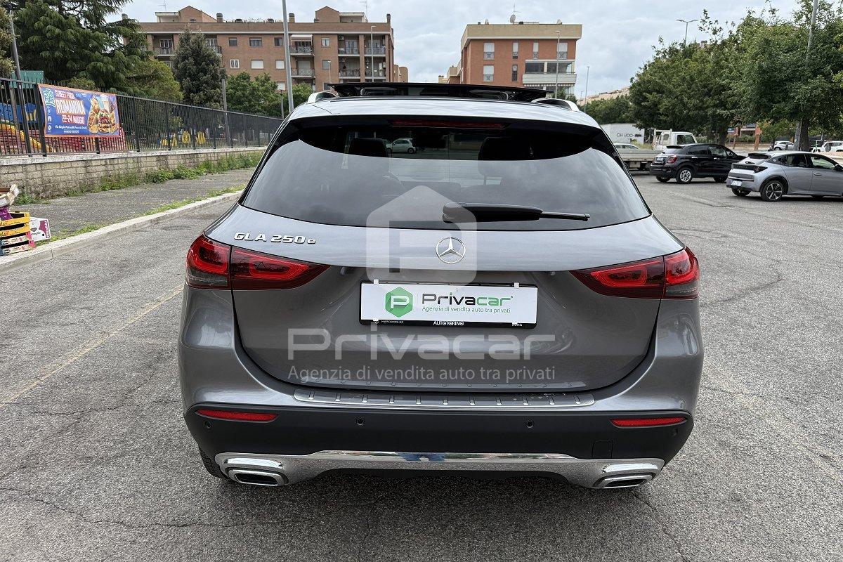 MERCEDES GLA 250 e EQ-Power Automatic Sport Plus