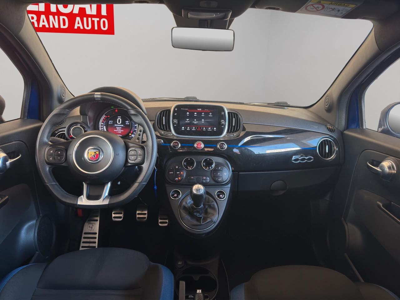 Abarth 595 1.4 Turbo T-Jet 165 CV Monster Energy Yamaha