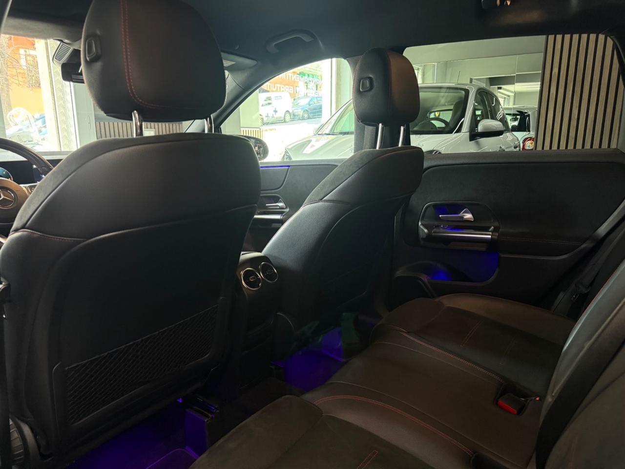 Mercedes-benz B 180 d Automatic Premium AMG KAMERA NAVI