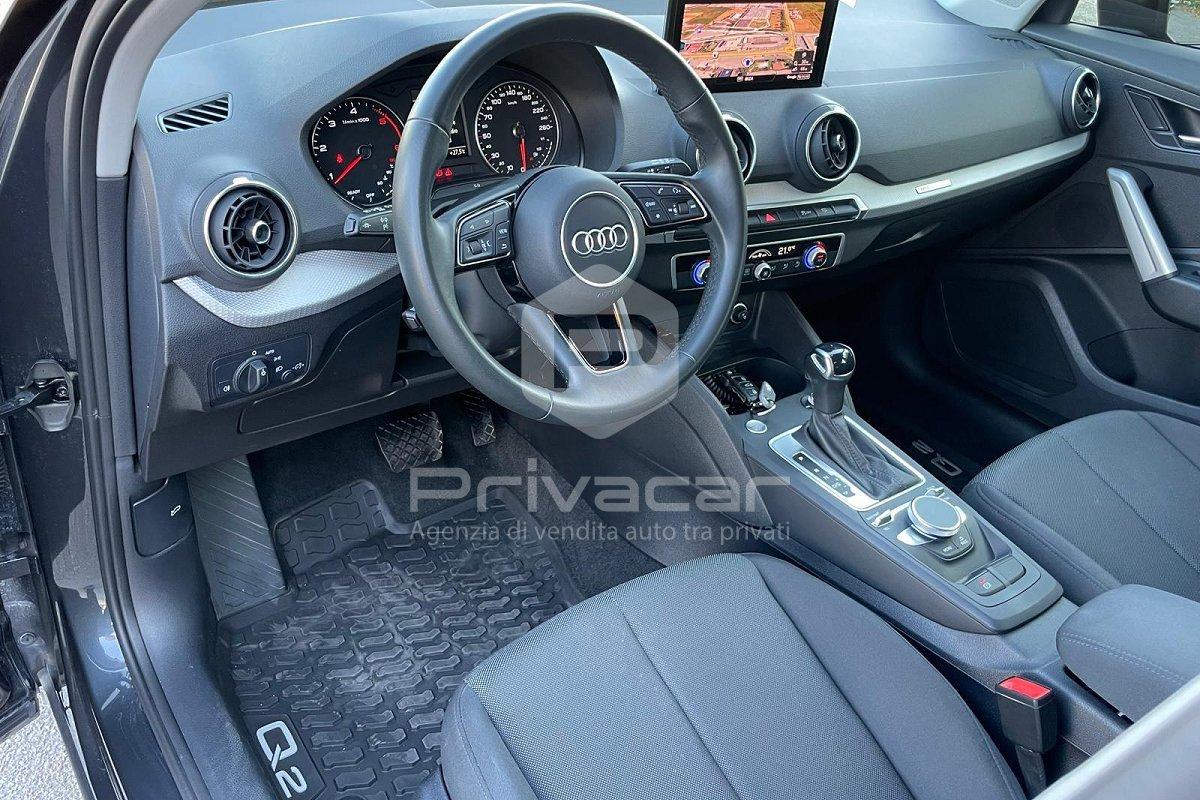 AUDI Q2 30 TDI S tronic Business Advanced