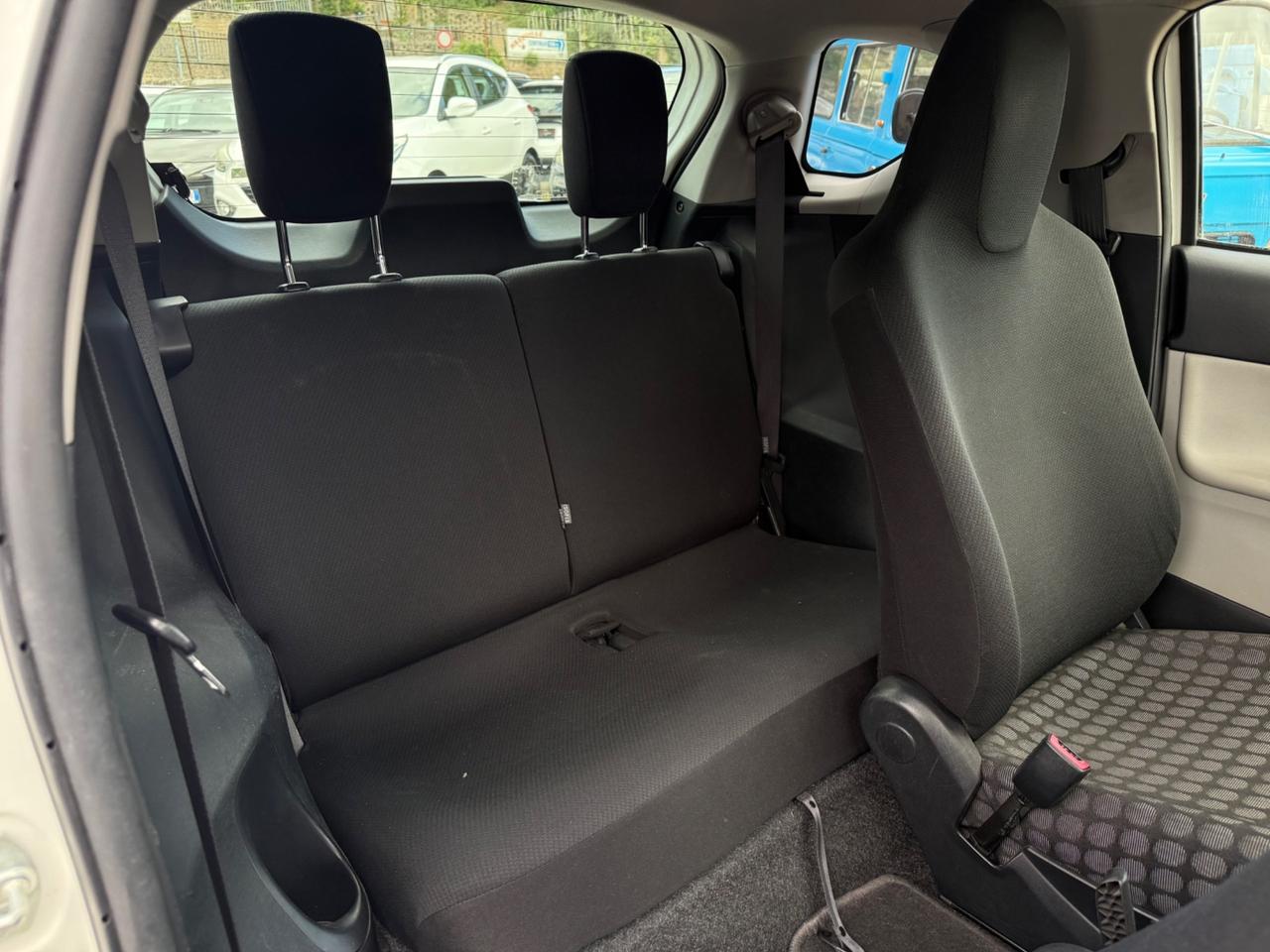 Toyota iQ 1.0 CVT Lounge