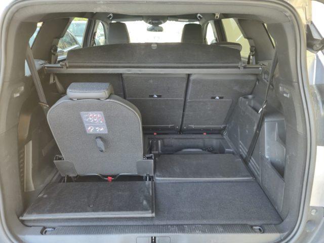 PEUGEOT 5008 BlueHDi 130 S&S EAT8 Allure Pack