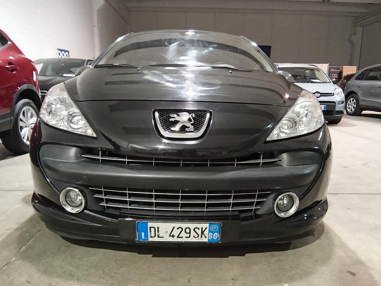 Peugeot 207 GTI-1.6 175CV COMMERCIANTI