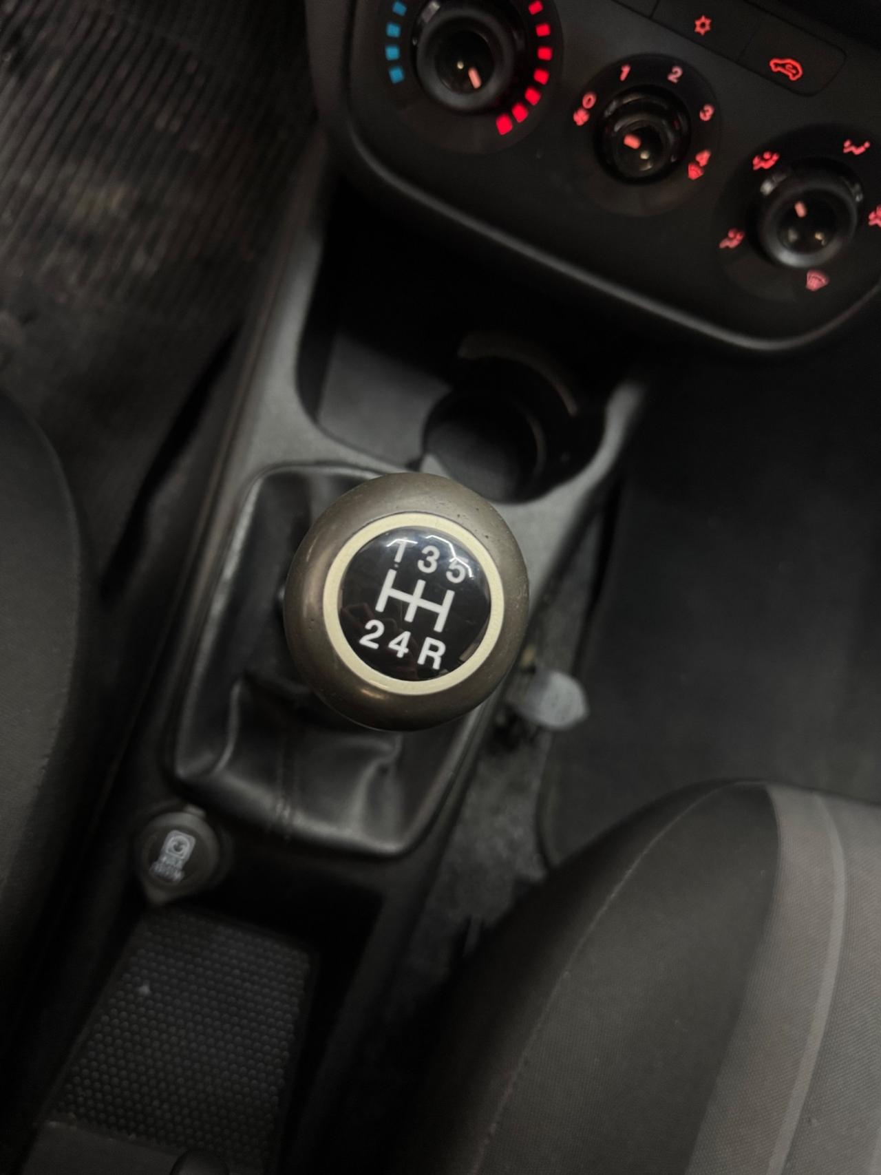 Fiat Punto 1.3 MJT 95CV 5 porte Van 4 posti N1