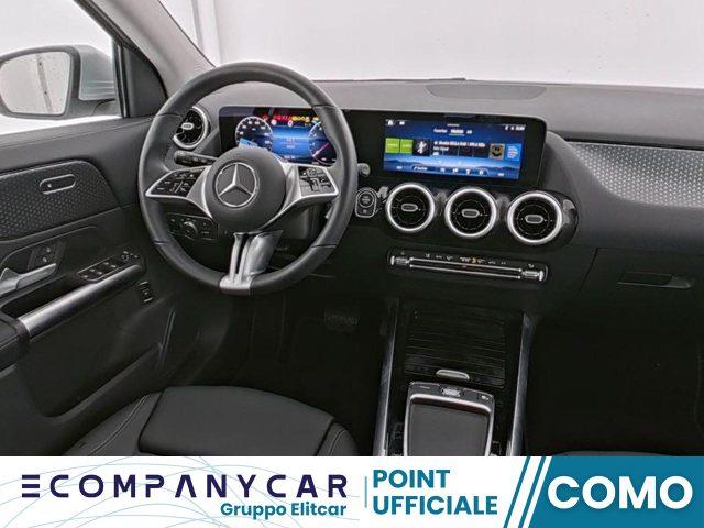 MERCEDES-BENZ GLA 180 Automatic Progressive Advanced