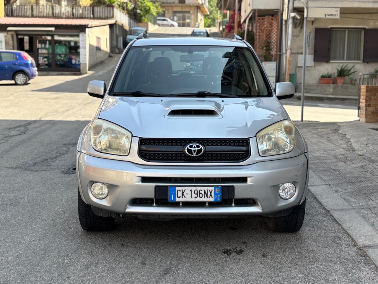Toyota RAV 4 RAV4 2.0 Tdi D-4D cat 5 porte Sol