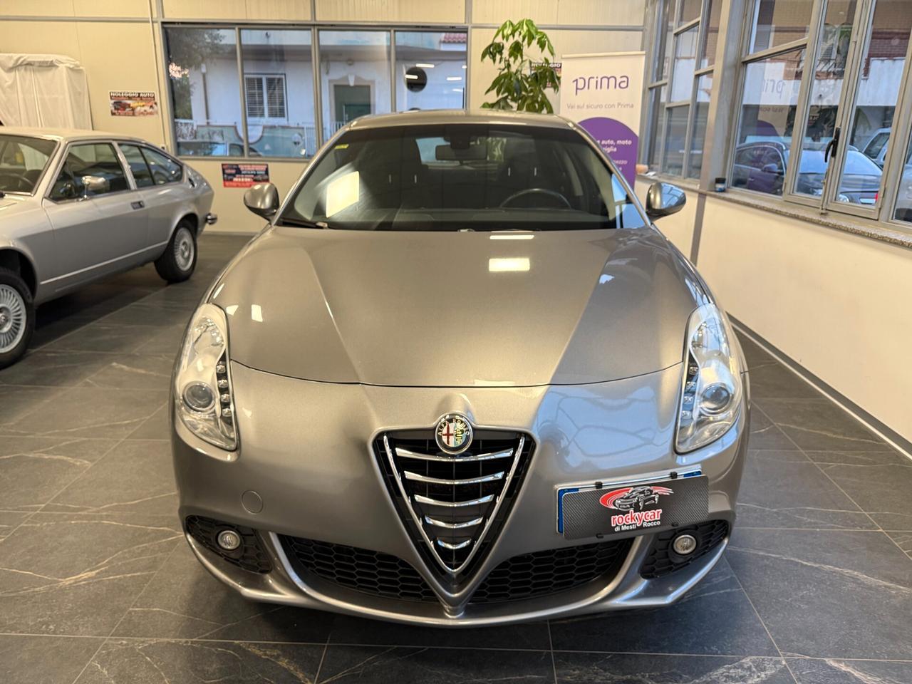 Alfa Romeo Giulietta 1.6 JTDm-2 105 CV Distinctive
