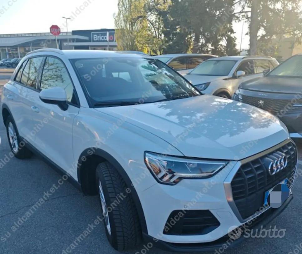 Audi Q3 45 TFSI 1.4 Business ibrido 245 CV auto