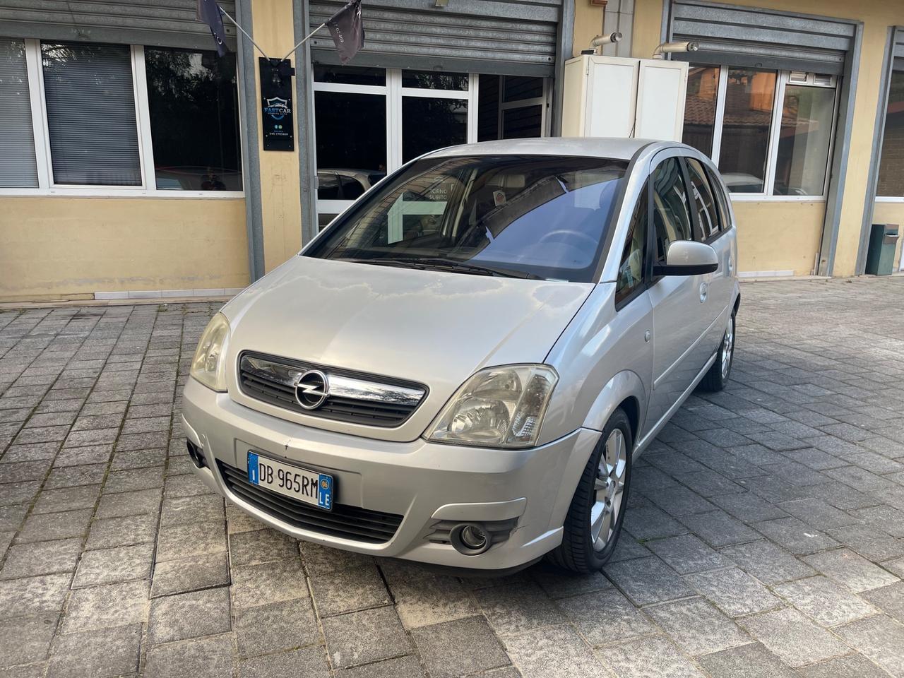 Opel Meriva 1.7 CDTI 101CV Cosmo