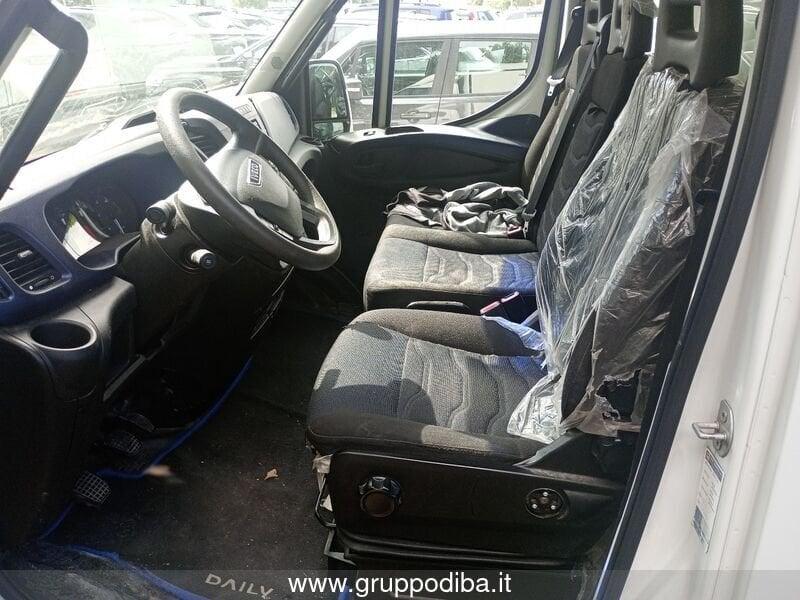 Iveco Daily Blue Power 35.14 NP 2019 35 C14N HD cab. EVI
