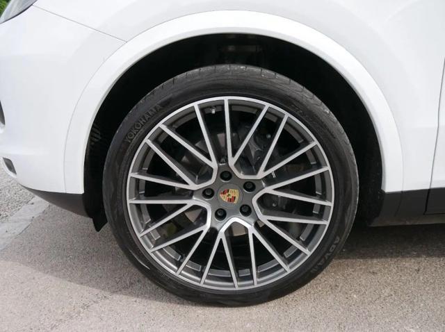 PORSCHE Cayenne Coupé 3.0 LED/CAMERA/NAVI/PANO/HEAD-UP/22