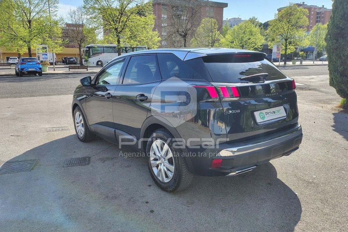 PEUGEOT 3008 BlueHDi 130 S&S EAT8 Active