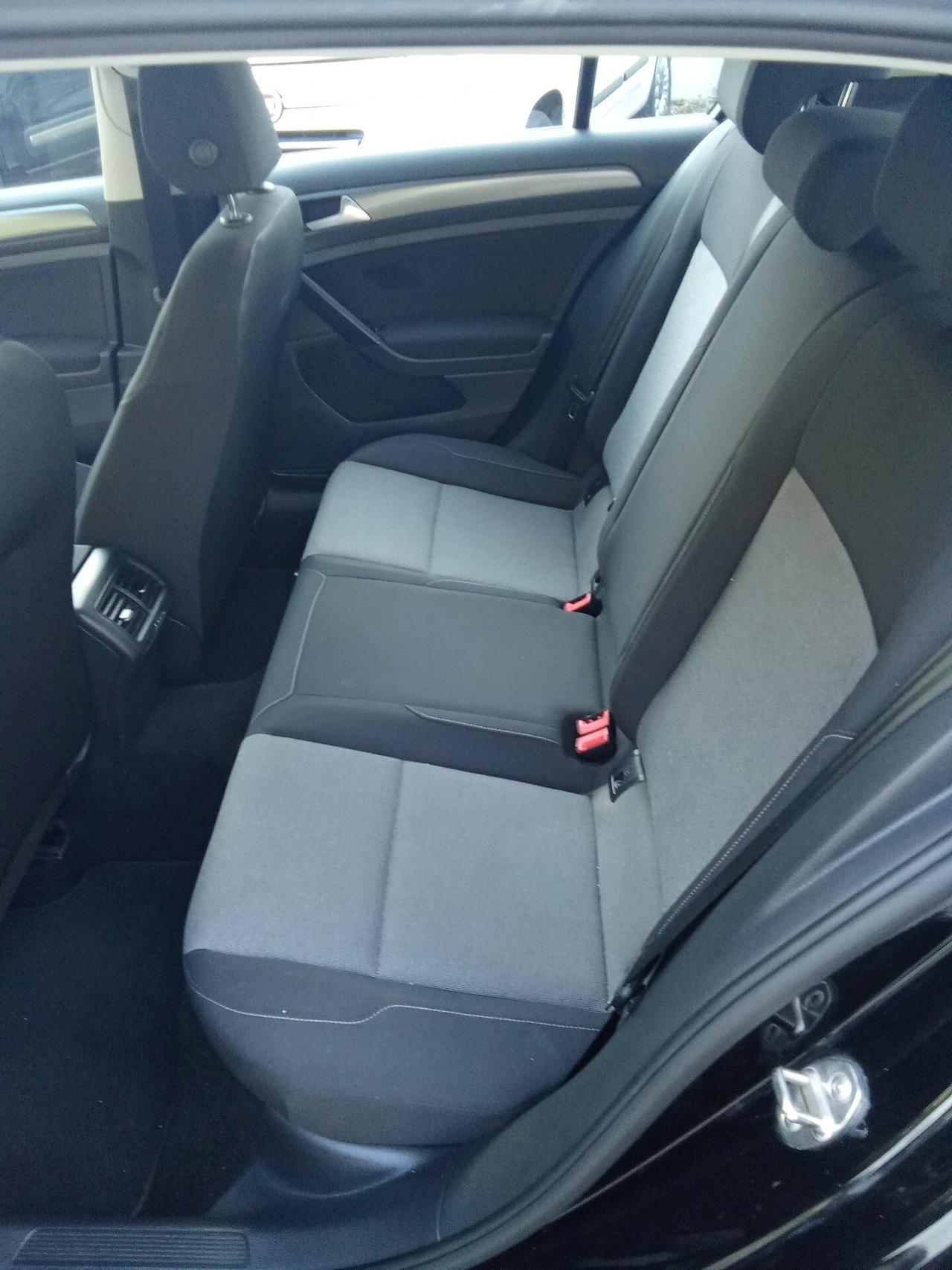 Volkswagen Golf 1.4 Tgi metano fine 015