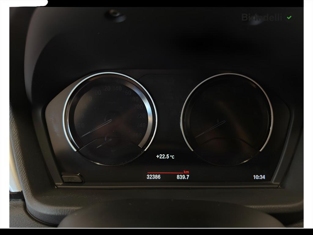 BMW X2 (F39) - X2 sDrive18i Business-X