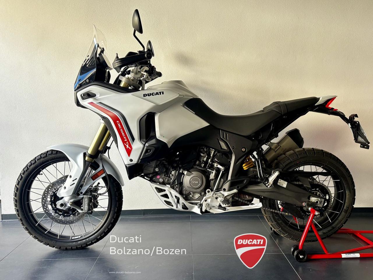 Ducati DesertX V2