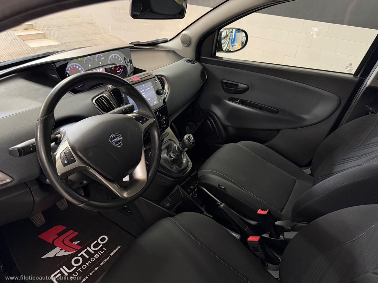 LANCIA Ypsilon 1.0 FireFly 5p.S&S Hybryd Gold NEW GOLD - MOTORE IBRIDO