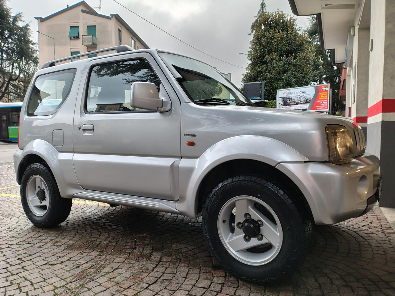 Suzuki Jimny 1.3i 16V cat 4WD JLX Special