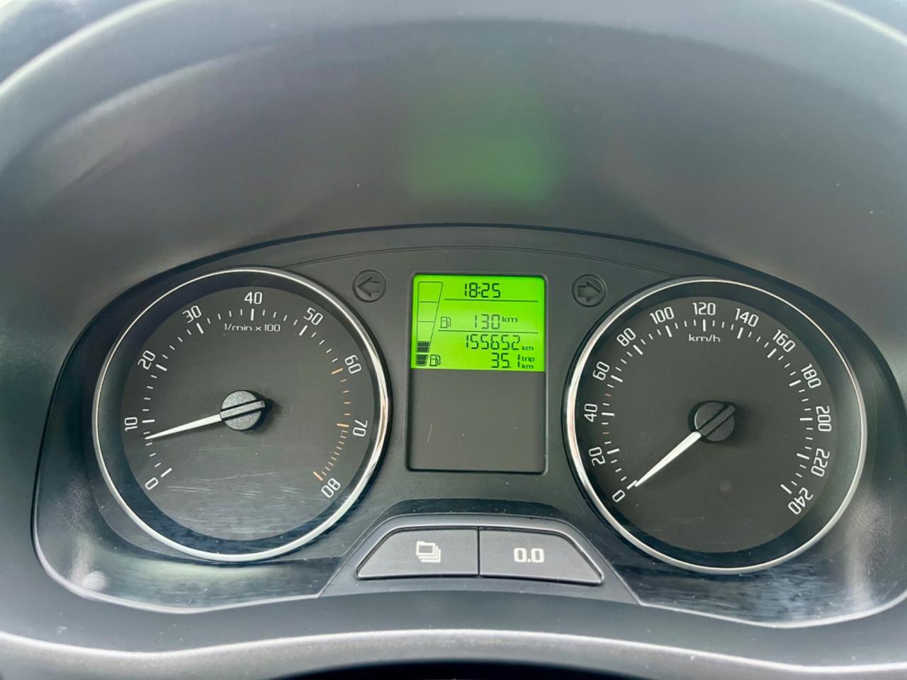 Skoda Roomster 1.2benz 2013 155.000km perfetta per neopatentati