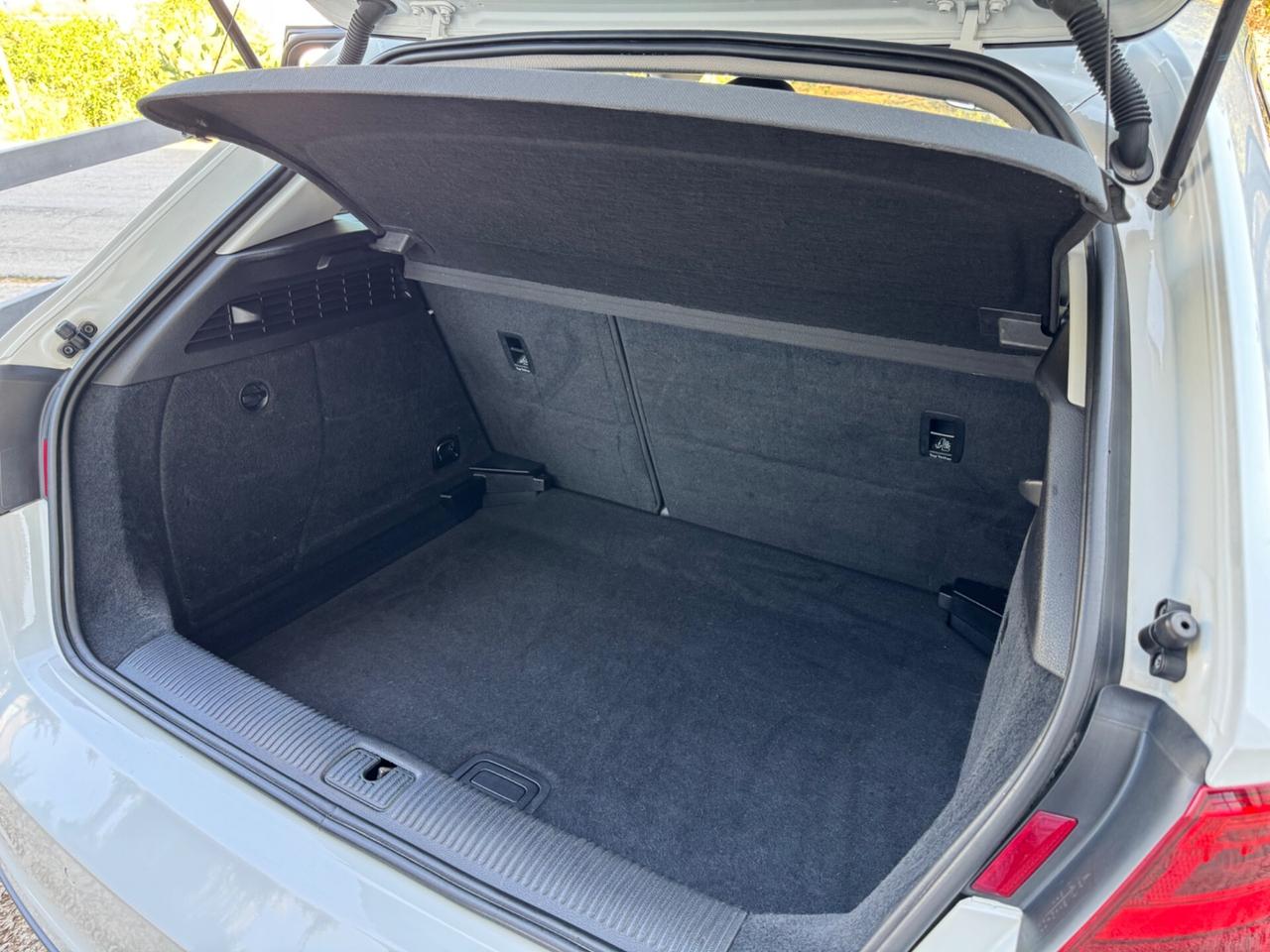 Audi A3 SPB 1.6 TDI Admired - CERCHI 18 - 2015