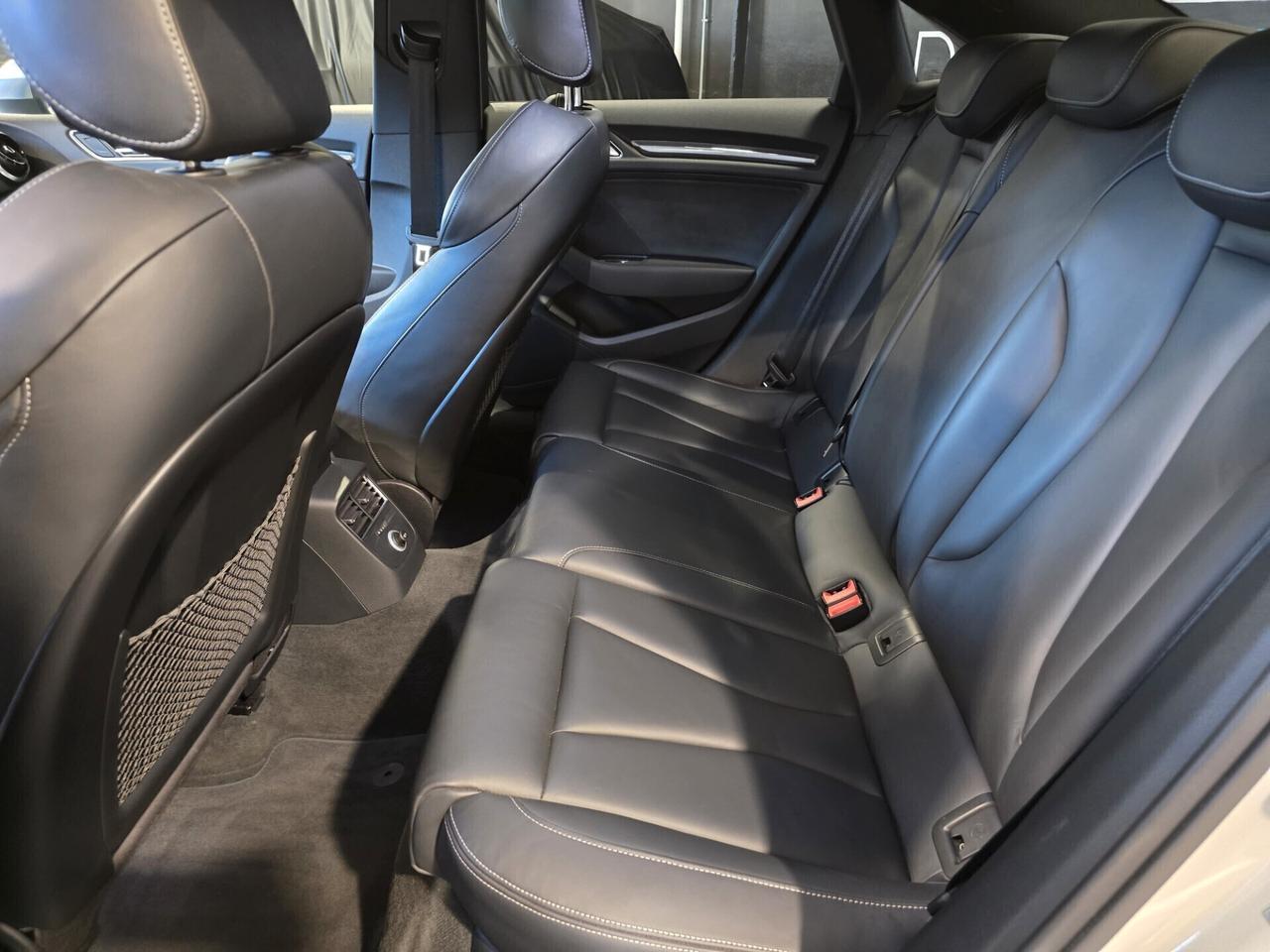 Audi RS 3 Sedan SCARICHI RS/TETTO/ALCANTARA